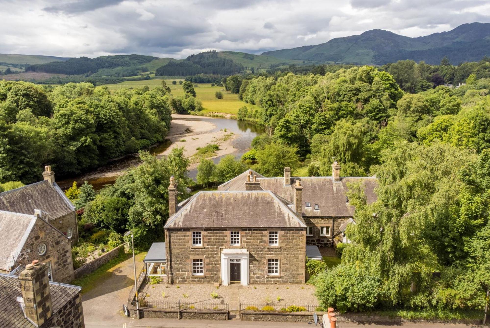 Comrie Old Schoolhouse Exterior foto